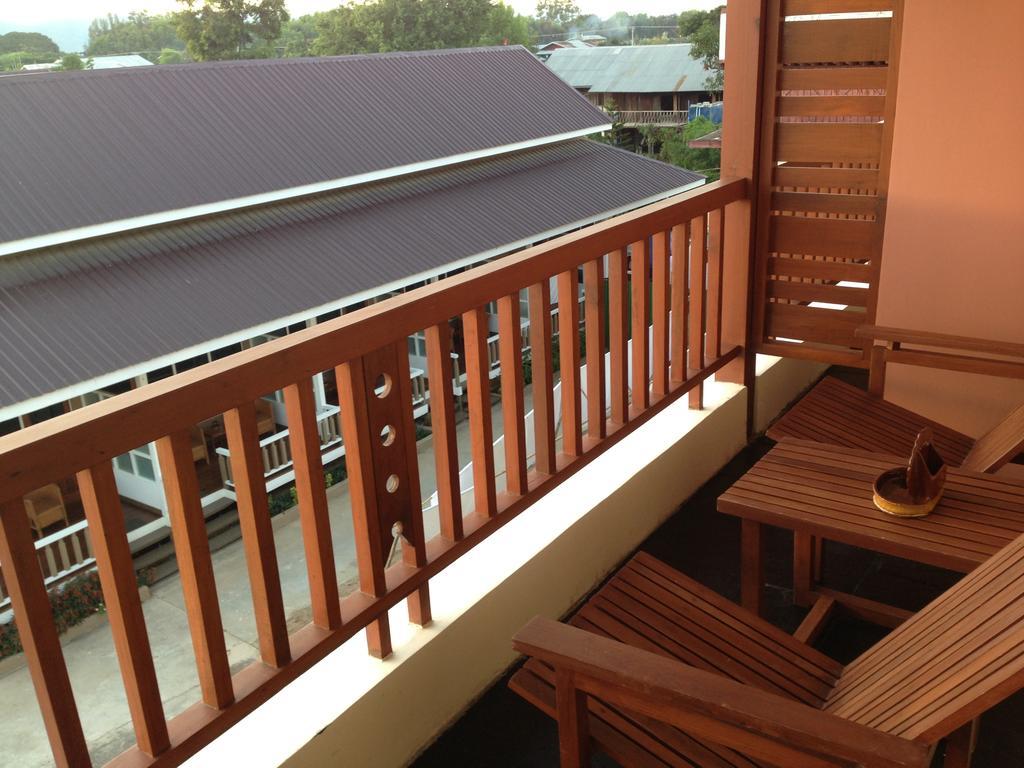 Paradise Hotel Nyaung Shwe Inle Lake Exterior foto