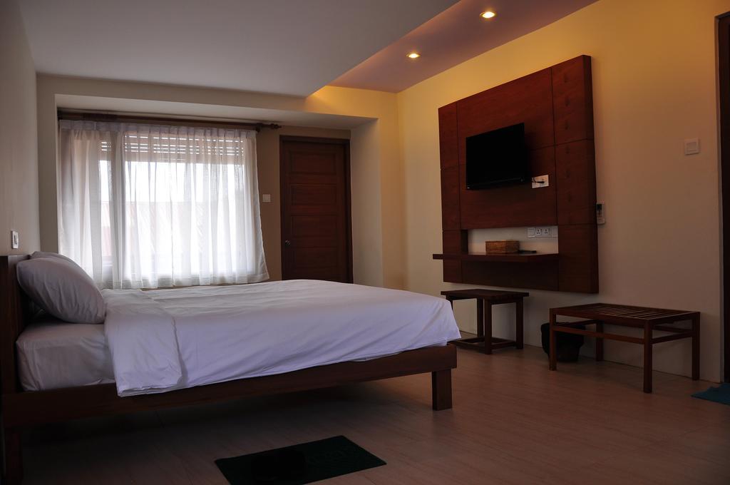 Paradise Hotel Nyaung Shwe Inle Lake Zimmer foto