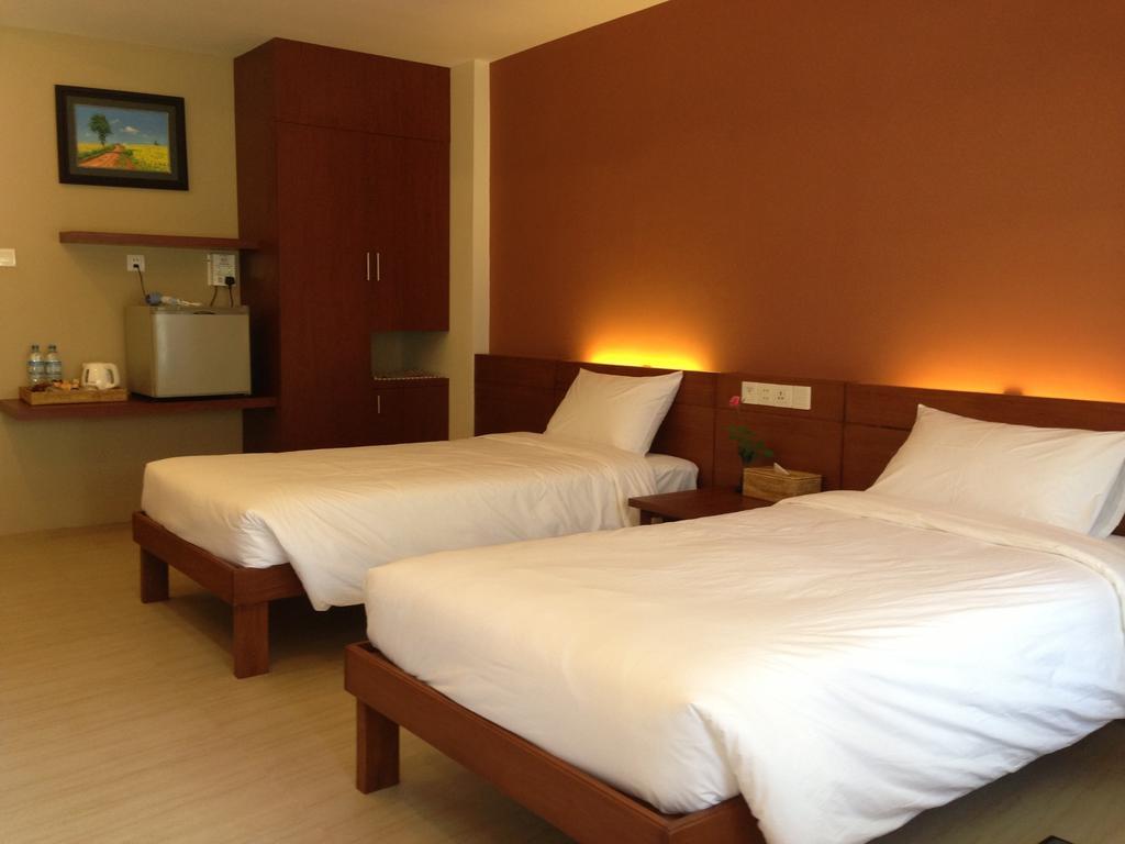 Paradise Hotel Nyaung Shwe Inle Lake Zimmer foto