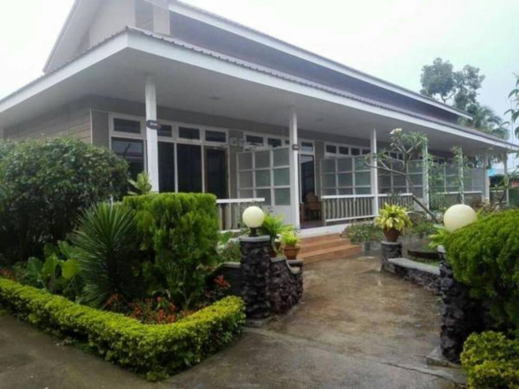 Paradise Hotel Nyaung Shwe Inle Lake Exterior foto