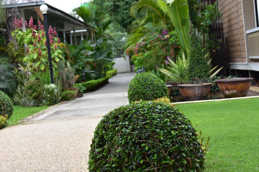 Paradise Hotel Nyaung Shwe Inle Lake Exterior foto